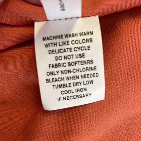 MTA Sport racer-back tangerine workout top, S - Picture 9 of 9